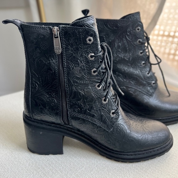 Timberland Sienna Embossed Boot Leather Lug Sole Side-Zip Whimsigoth Black 7.5 - Picture 4 of 14